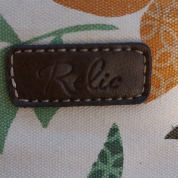 Relic Floral Crossbody Bag with Multicolor Design 9.5"X9.5" - Picture 5 of 9